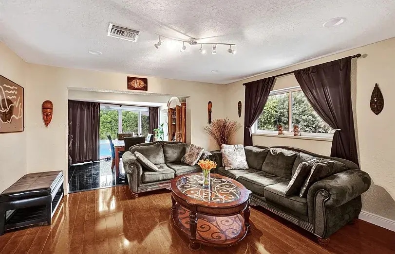 Building Photo - 1155 S Biscayne Point Rd