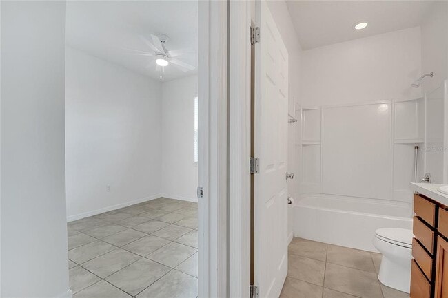 Building Photo - 3512 Southern Cross Lp