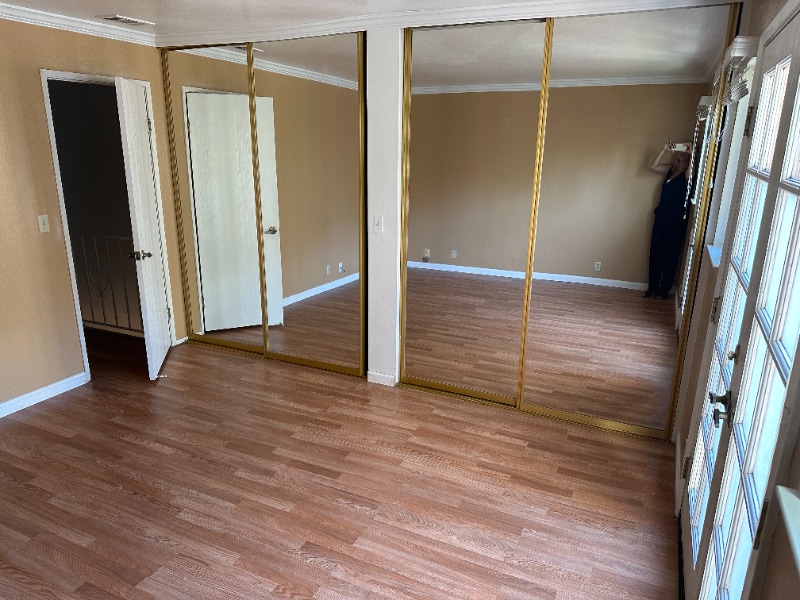 Building Photo - 447 Oak Ave