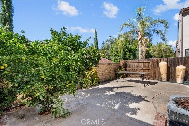 Building Photo - 9447 Hendrix Ln