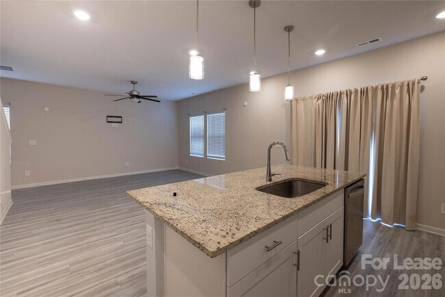 Building Photo - 309 Fairchild Wy