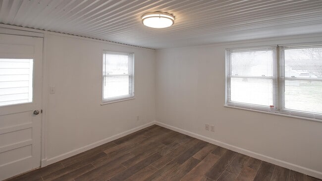 Building Photo - 1715 N Midwest Blvd