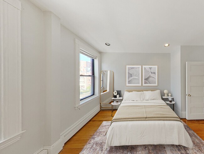 Building Photo - 1545 Tremont St