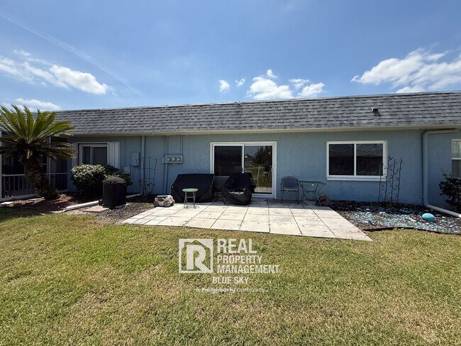 Building Photo - 9639 Greenskeeper Dr