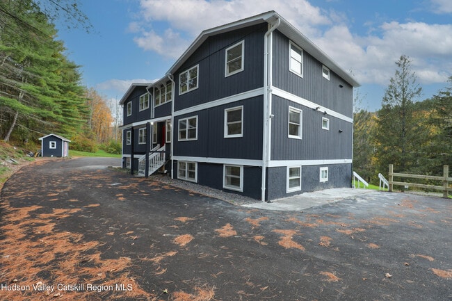 Building Photo - 3191 NY-23