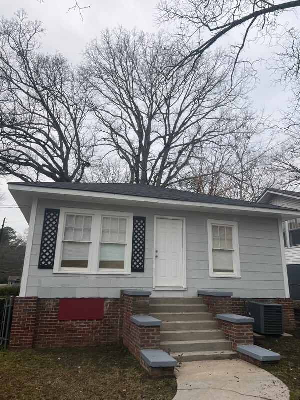 Building Photo - 122 Highland Dr