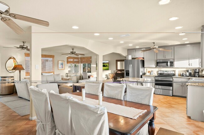 Building Photo - 29642 Vacation Dr