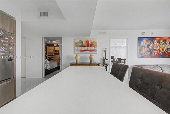 Building Photo - 5252 NW 85th Ave