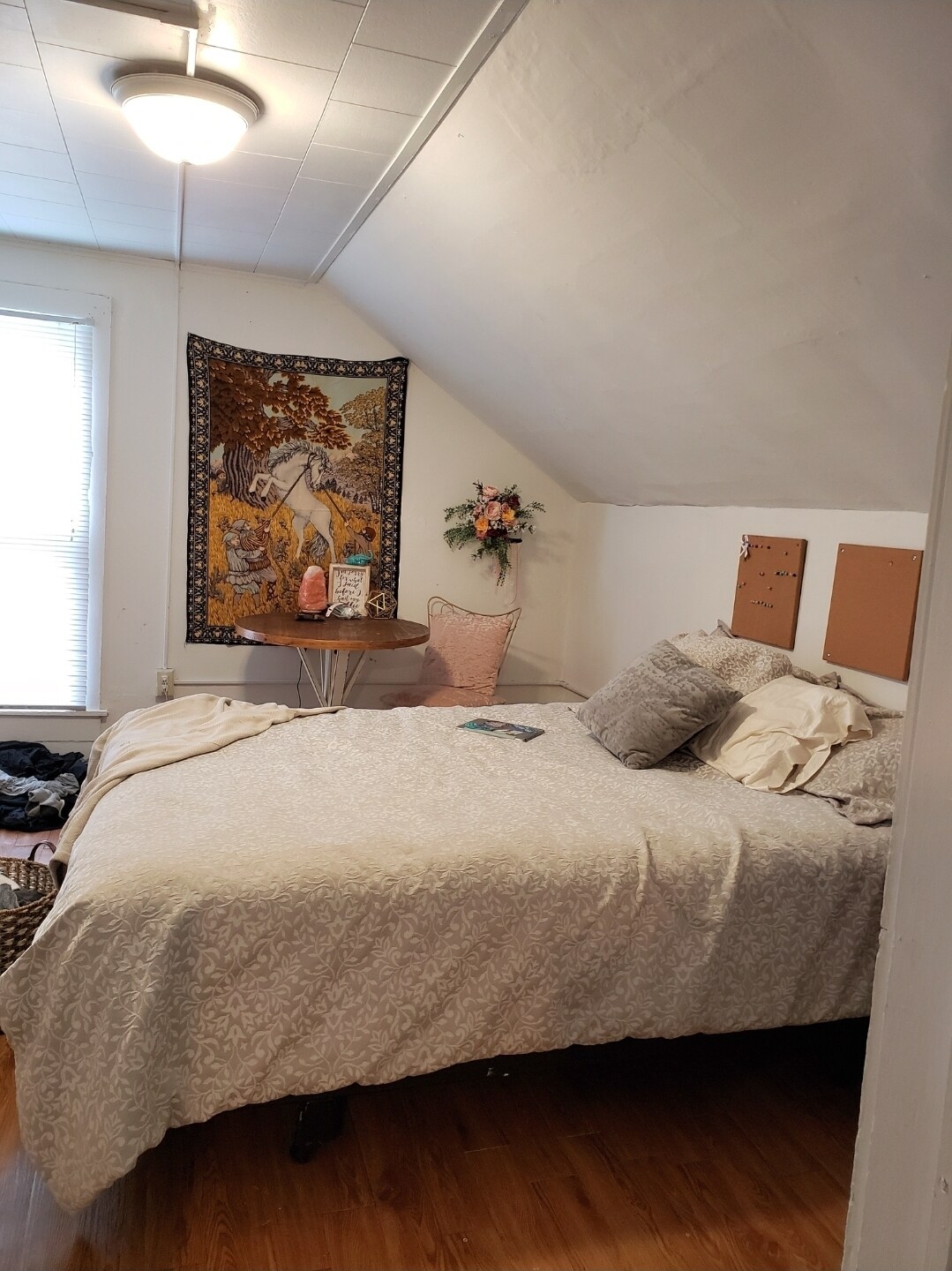 Building Photo - 324 N Jefferson St