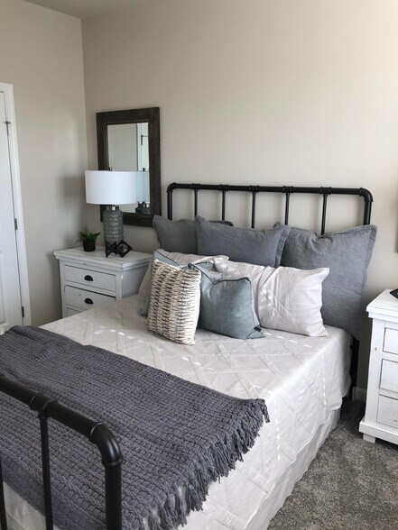 Upstairs Bedroom #1 - 2904 Weyhill Trl