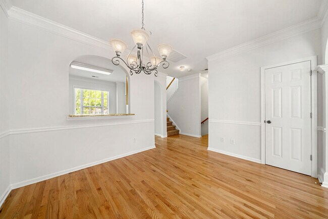 Building Photo - 1425 Ferocity Ridge Way NW