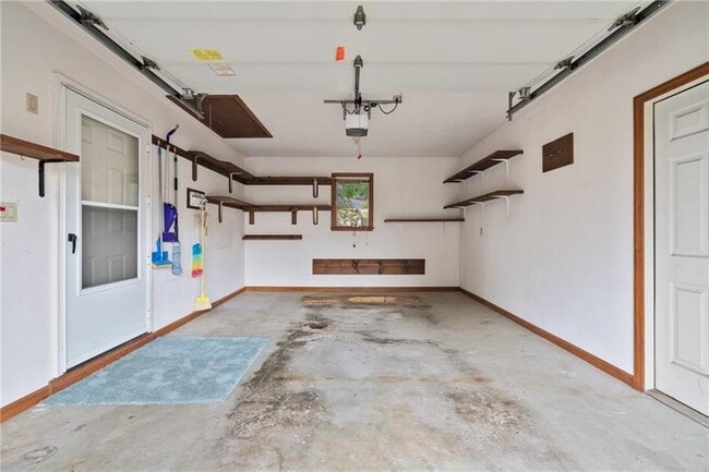 Building Photo - 1301 Grandview Ave