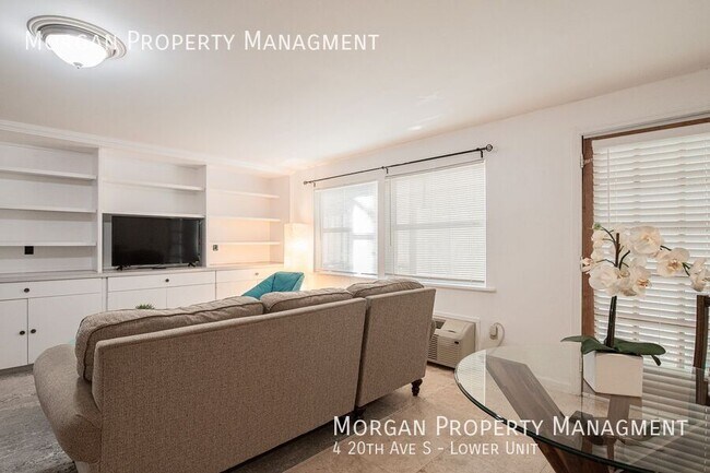 Building Photo - 4 20th Ave S