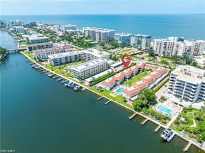 Building Photo - 3070 Gulf Shore Blvd N