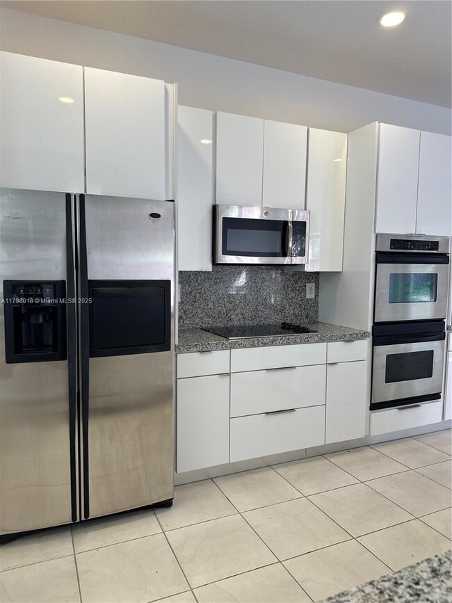 Building Photo - 11388 NW 68th St