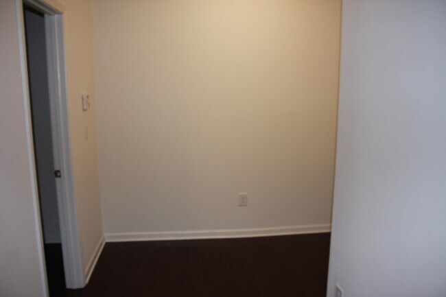 Building Photo - 3957 Augustine Pl