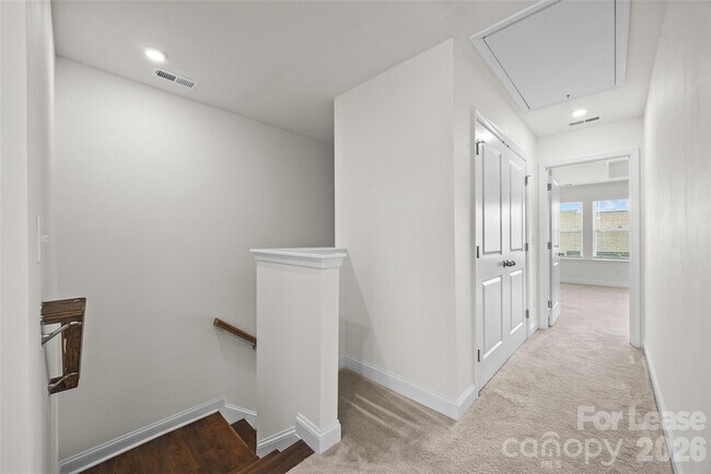 Building Photo - 1245 Pebble Grove Dr