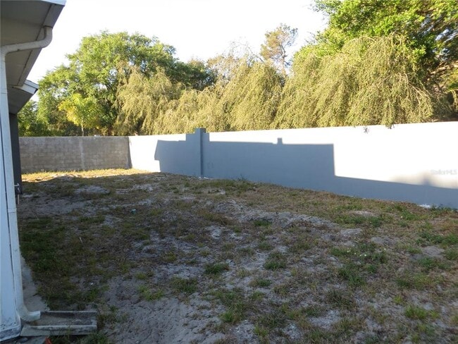 Building Photo - 12032 Anchor Way
