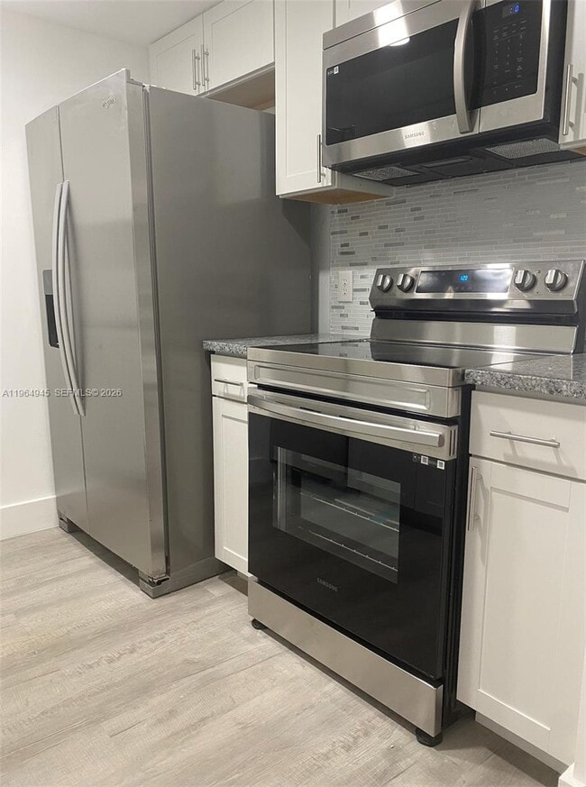 Building Photo - 13455 SW 9th Ct