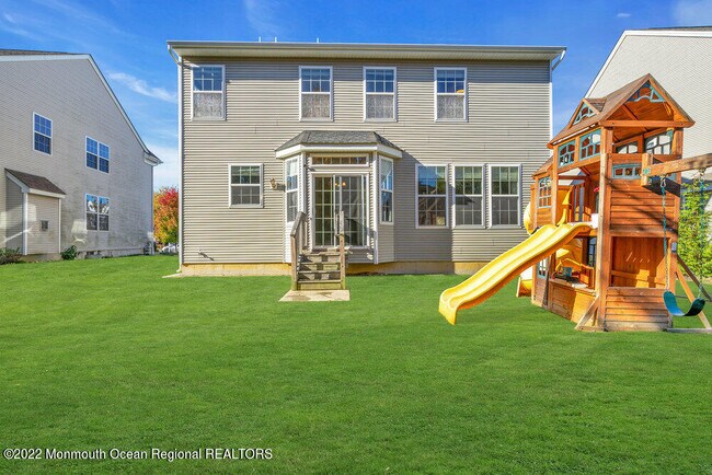 Building Photo - 10 Mulberry Dr