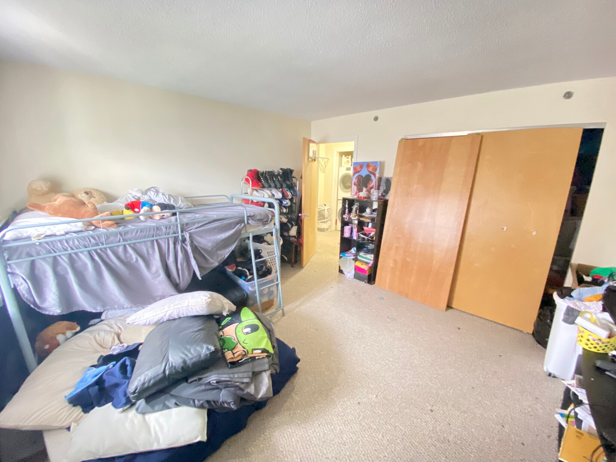 Building Photo - 148 N Beacon St