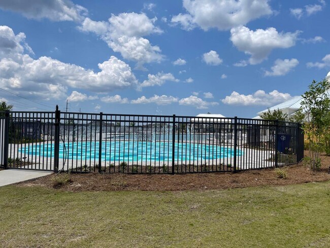 Building Photo - 6461 Slabinski Ln
