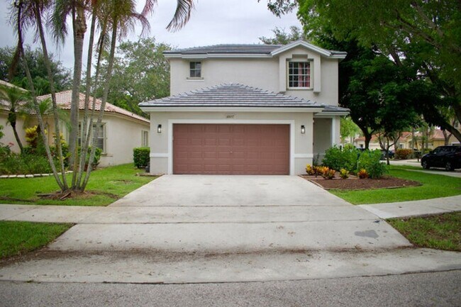 Building Photo - 4907 Pelican Manor