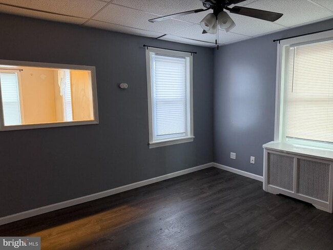 Building Photo - 126 E Berkley Ave