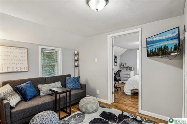 Building Photo - 3203 Washington St