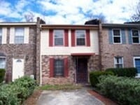 Building Photo - Gorgeous and Spacious 3 BR 1.5 BA Townhome...