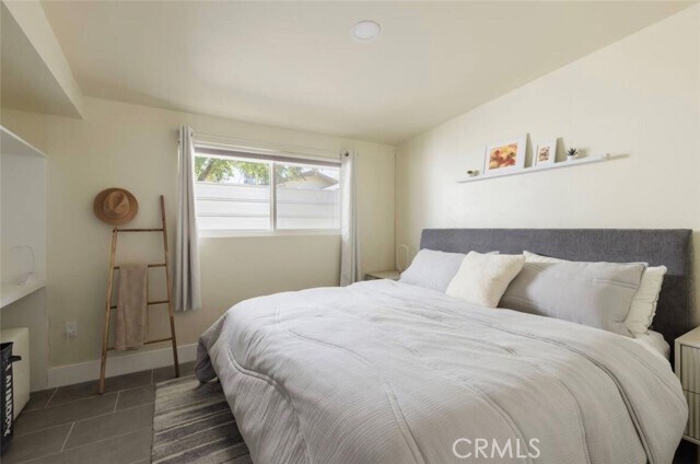 Building Photo - 61495 La Jolla Dr
