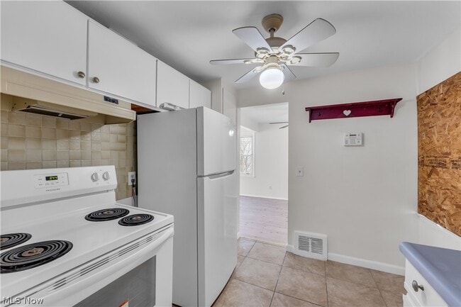 Building Photo - 19518 Shakerwood Rd