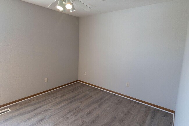 Building Photo - 1507 Native Dancer Ct