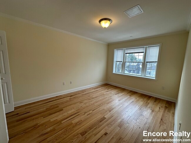 Building Photo - 55 Langdon St