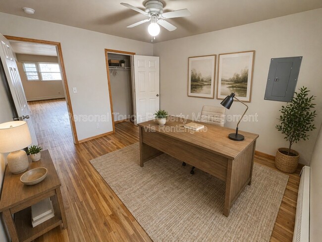 Building Photo - 2814 8th St N