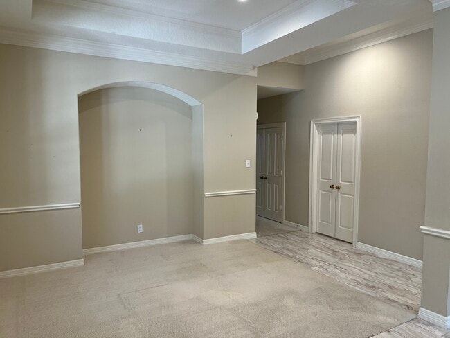 Building Photo - 110 S Mill Trace Dr