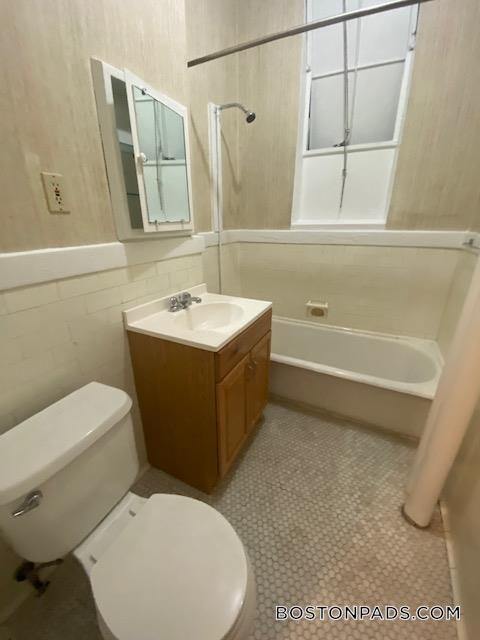 Building Photo - 17-19 Washington St.