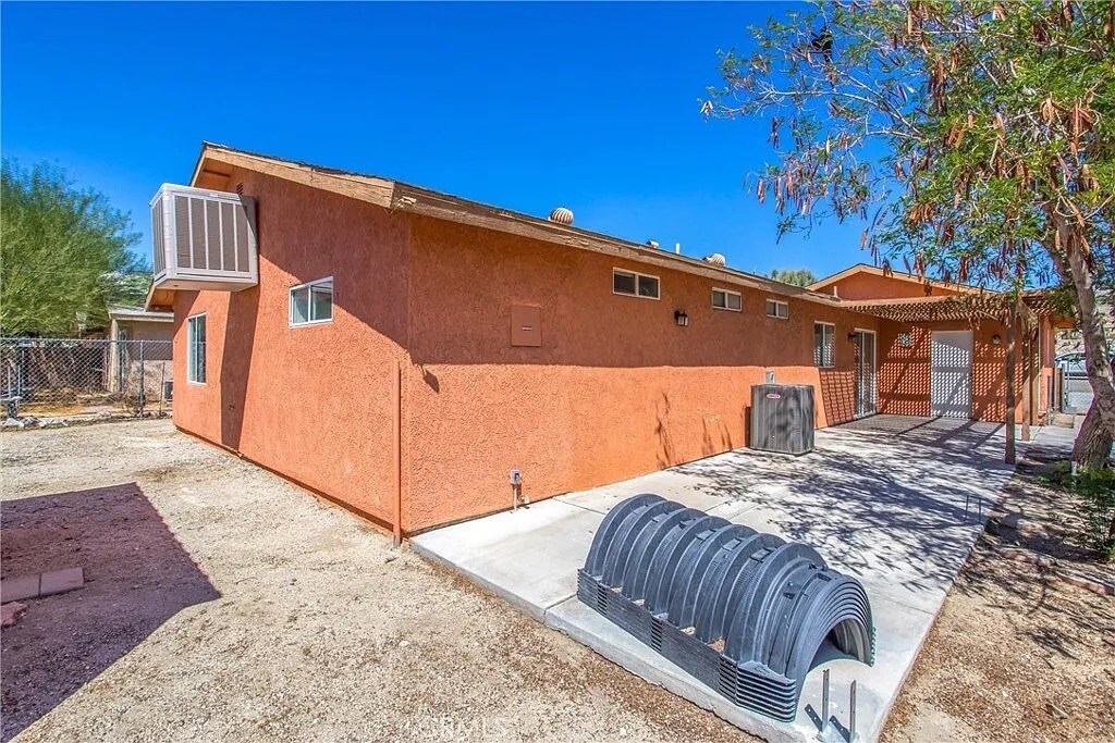 Building Photo - 66569 Acoma Ave