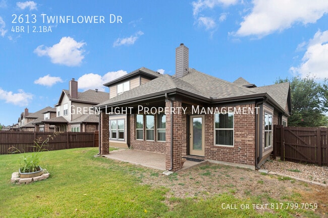 Building Photo - 2613 Twinflower Dr