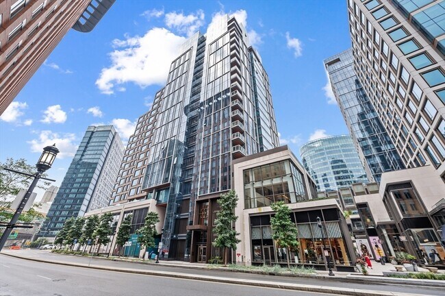 Building Photo - 135 Seaport Blvd