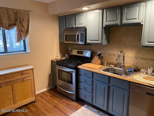 Building Photo - 2205 Alpine Trail