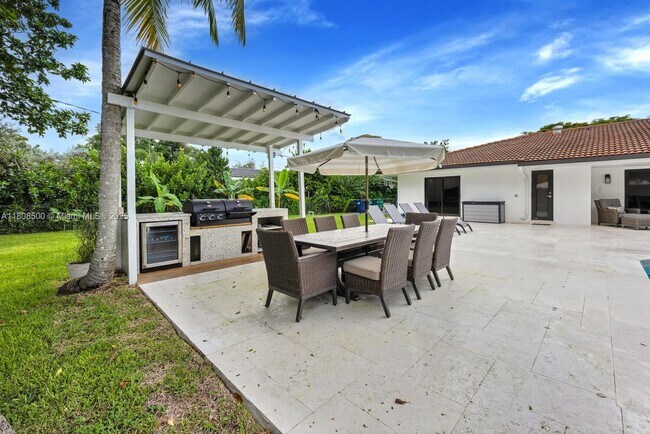 Building Photo - 6860 SW 99th Terrace