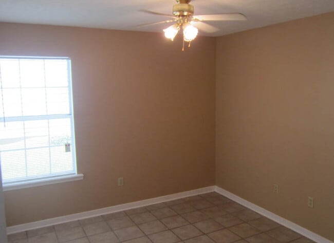 Building Photo - 3 Bed/2 Bath Home in Brandon 39047