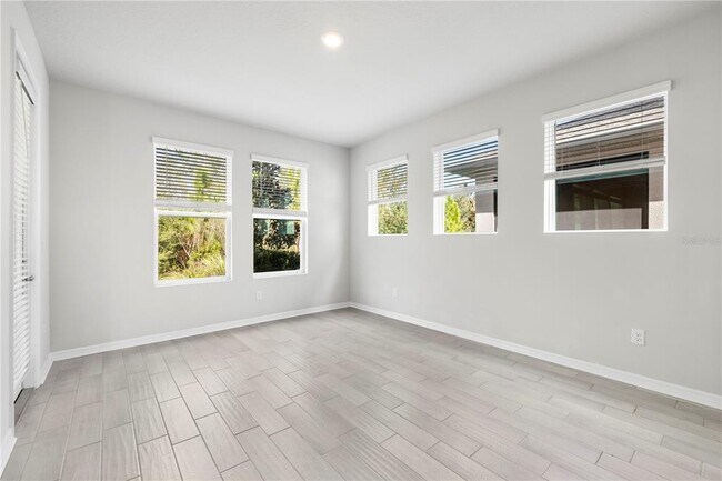 Building Photo - 28575 Cozy Creek Dr