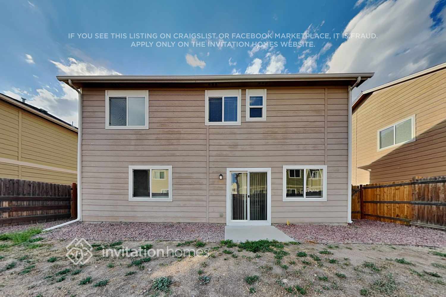 Building Photo - 4047 Creek Legend View