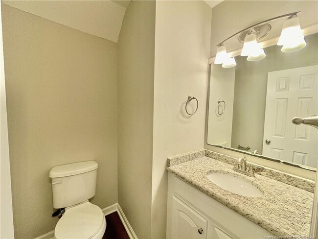 Building Photo - 820 Anarine Rd