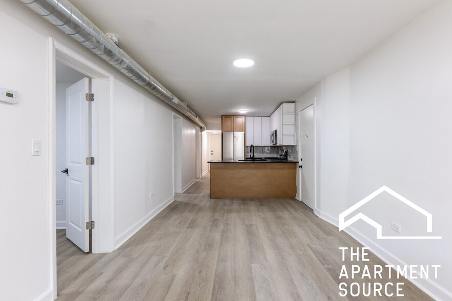 Building Photo - 1849 S Kedzie Ave