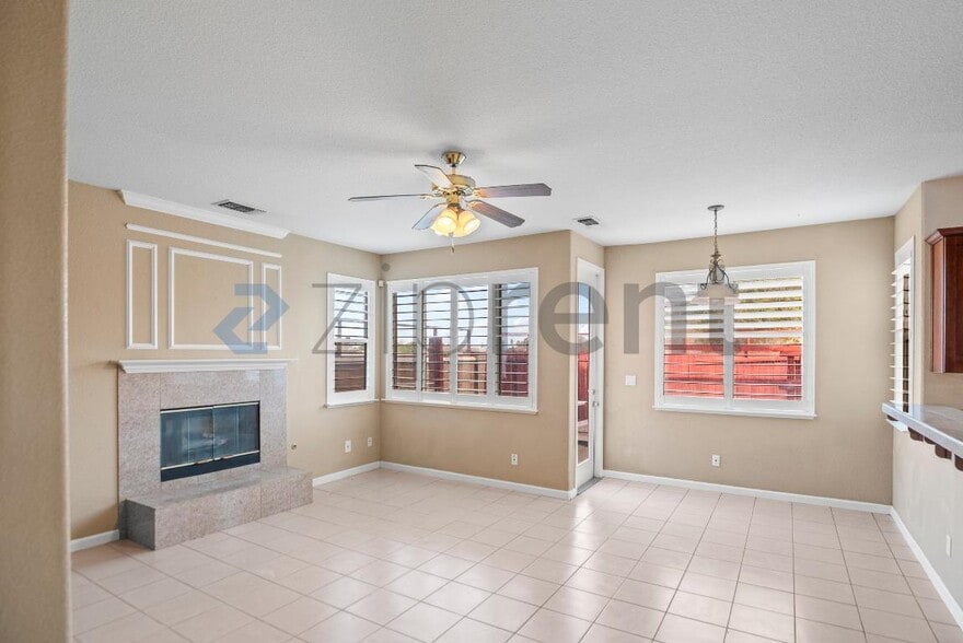 Building Photo - 25 Zion Ct