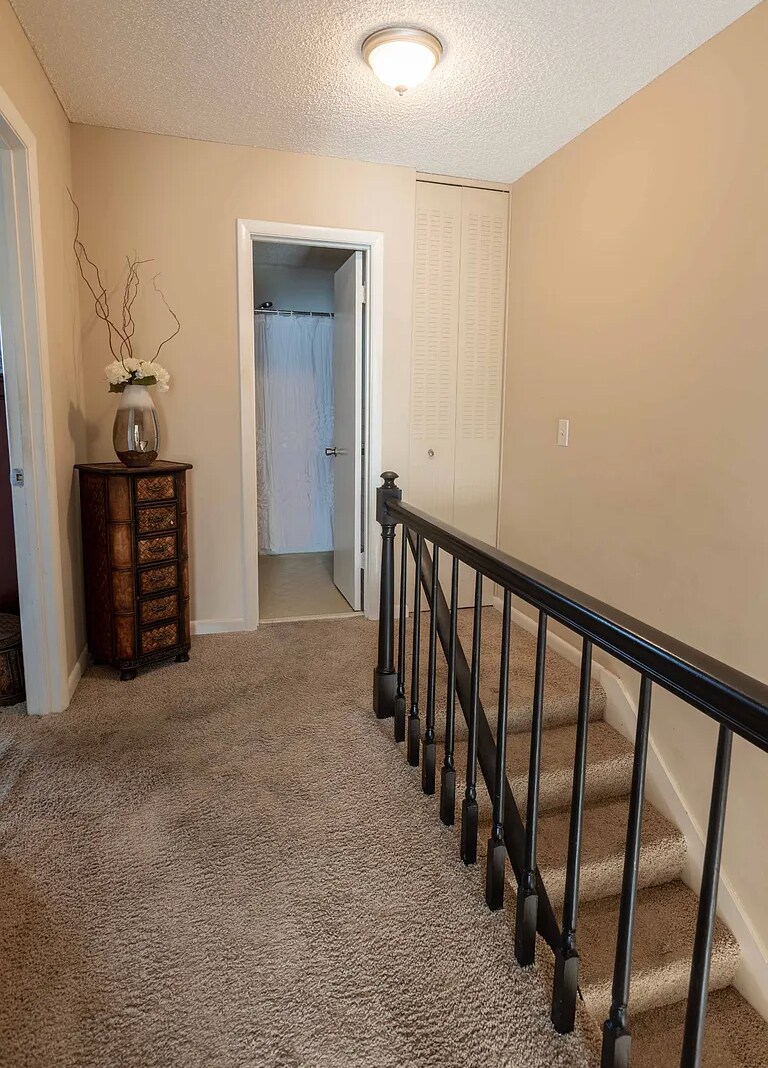 Building Photo - 5515 Country Dr