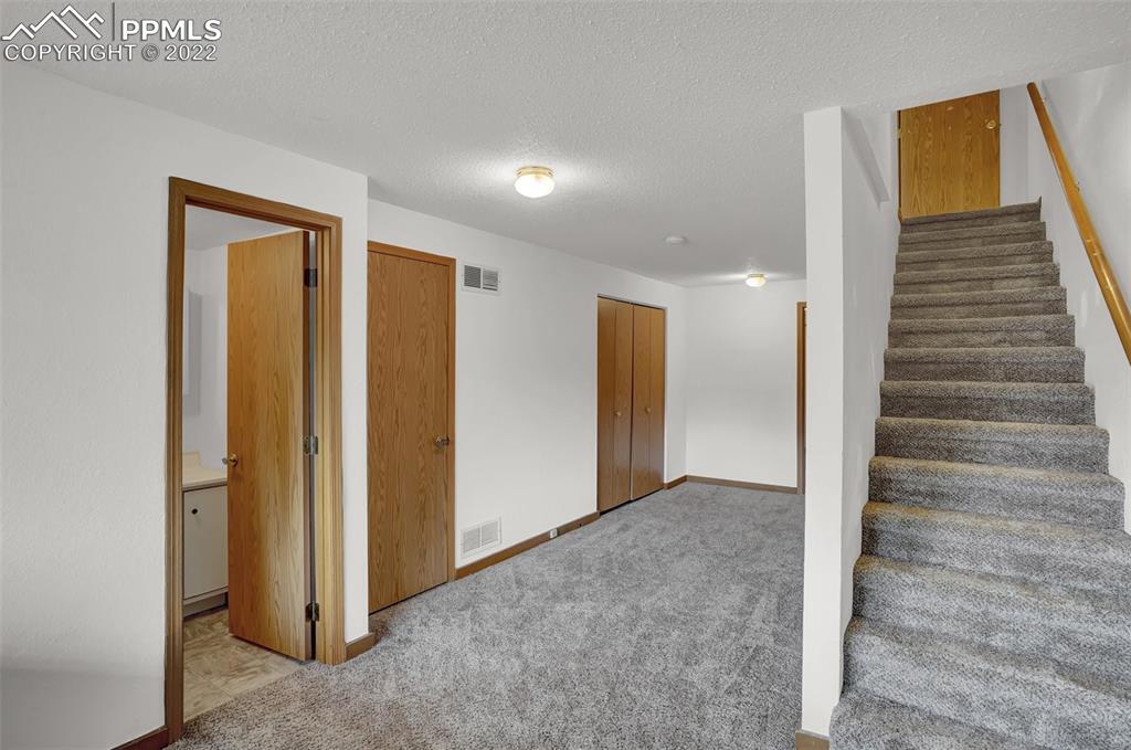 Building Photo - 5507 Fiesta Ln